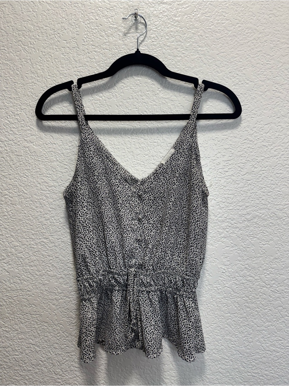 Sienna Sky Black & White Speckled Pattern Peplum Cami Tank Top